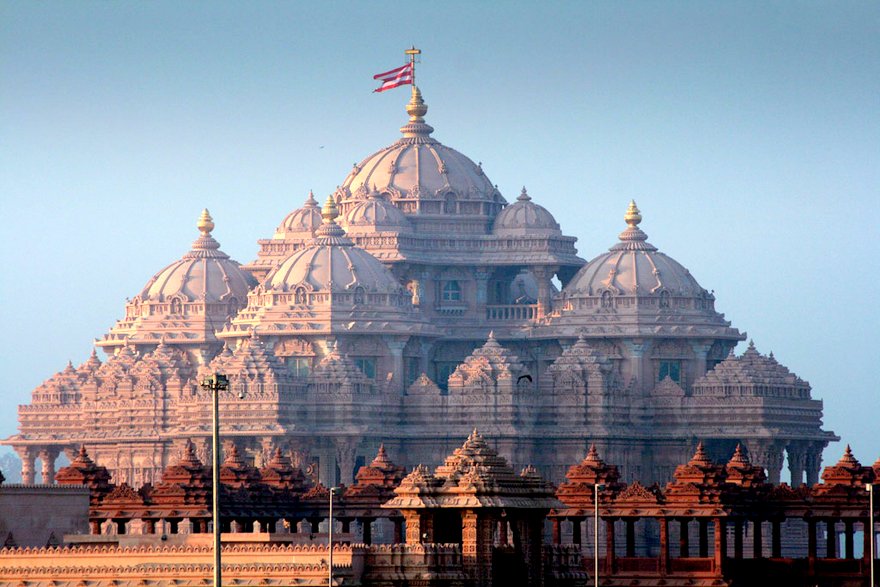 Akshardham World s Largest Hindu Temple